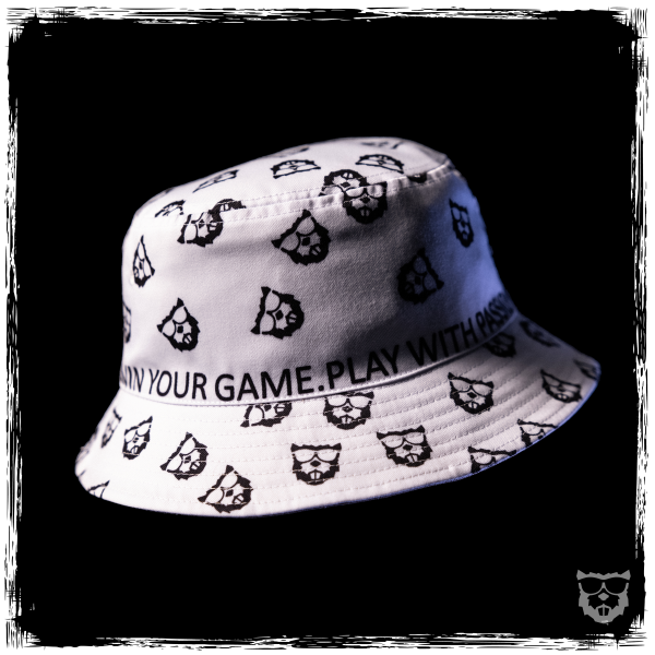 BEAVER Bucket Hat 'sable/blanc'